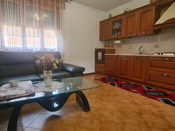 Casa con 6 locali in vendita in Via Dandolo Borgoricco, Borgoricco