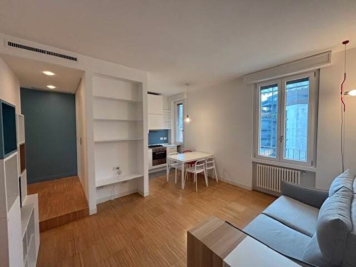 Appartamento bilocale in affitto in Via Giovanni da Procida, Sempione, Milano