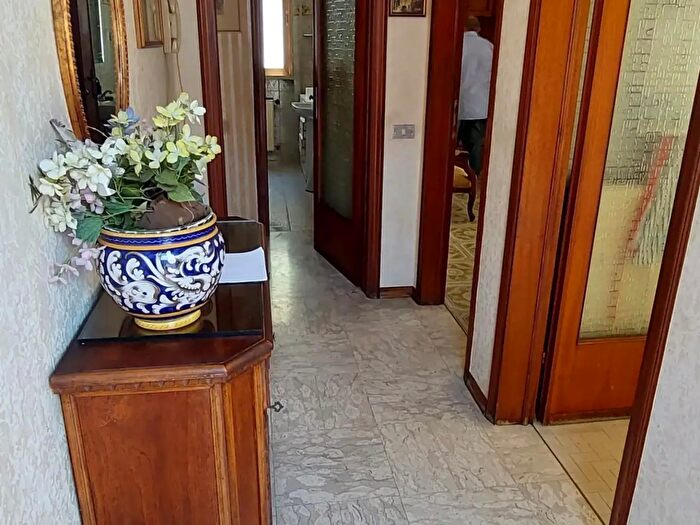 Appartamento quadrilocale in affitto in Viareggio