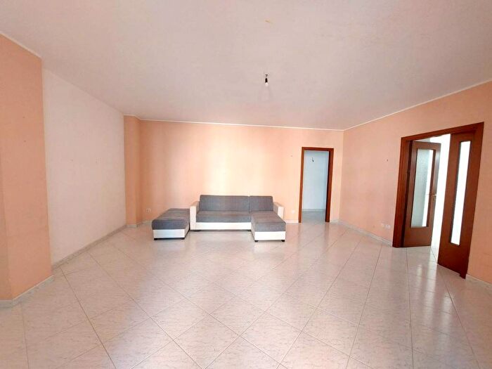 Appartamento con 5 locali in affitto in Largo SantAngelo, Centro, Tricase