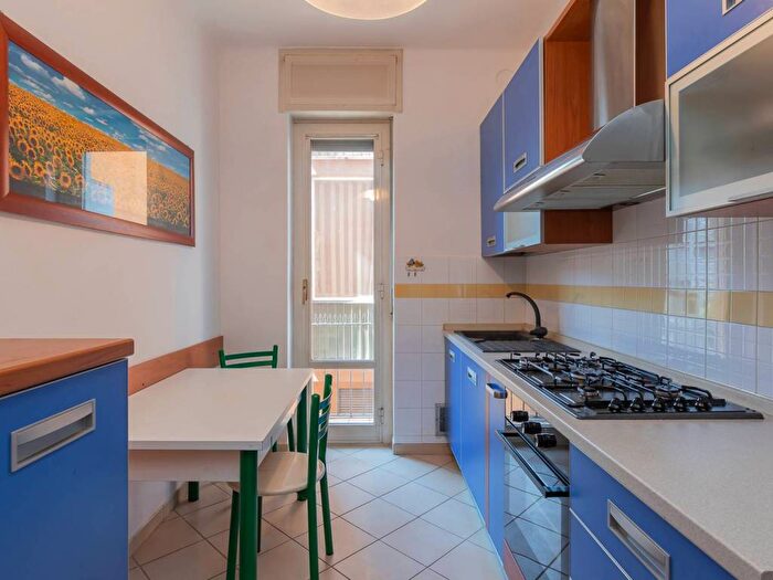 Appartamento monolocale in affitto in Via Giuseppe Candiani, Bovisa, Milano