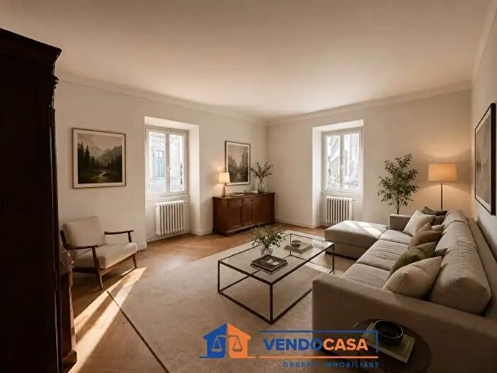 Appartamento con 5 locali in vendita in Via Pier Capponi, Firenze