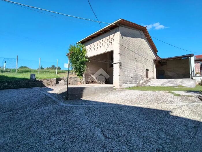 Casa quadrilocale in vendita in Via Montegoggio, Breganze