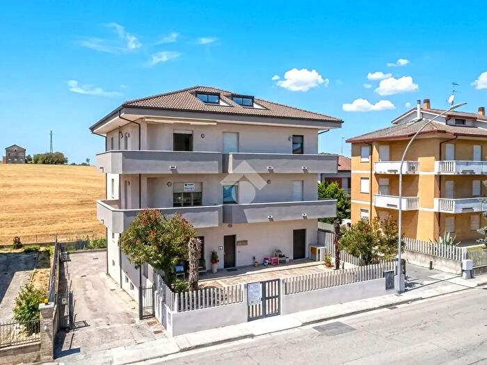 Appartamento trilocale in vendita in Via della Montagnola, Porto Sant'Elpidio