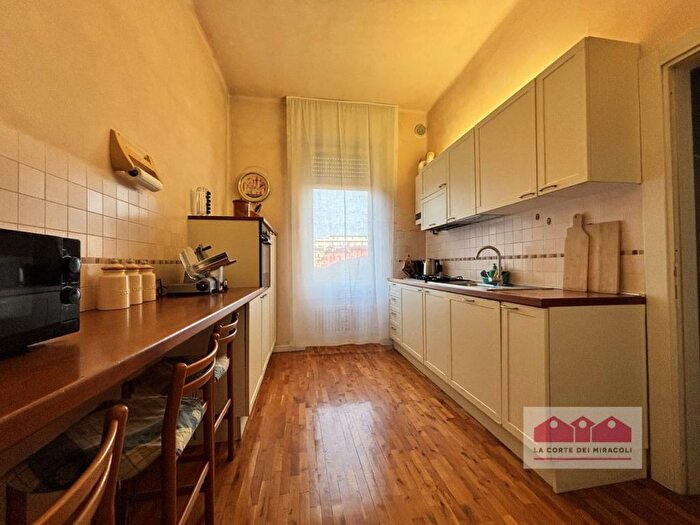 Case in Vendita e in Affitto - 3