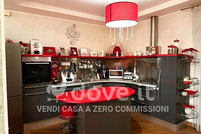 Appartamento con 5 locali in vendita in Corso Bruno Buozzi, Taranto