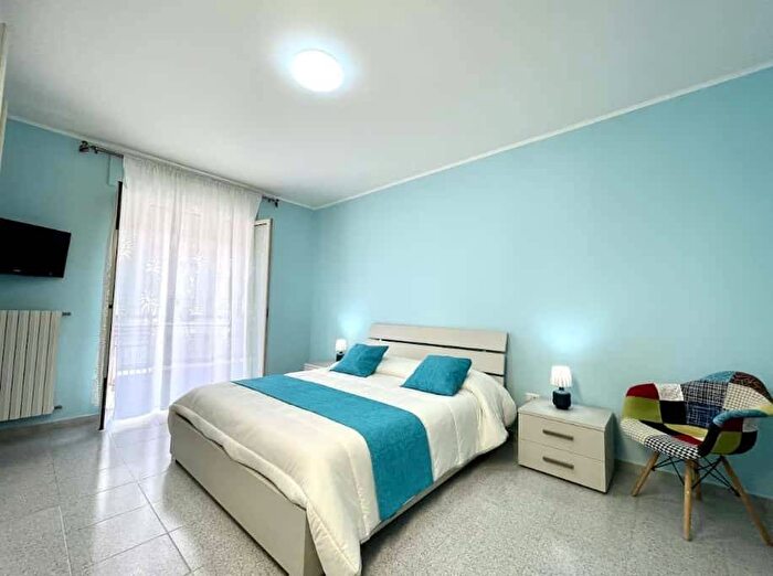 Appartamento trilocale in affitto in Via Barletta, Centro, Manfredonia