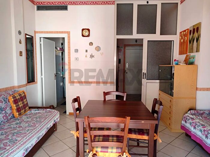 Appartamento monolocale in vendita in Contrada Pietrenere, Giardini Naxos