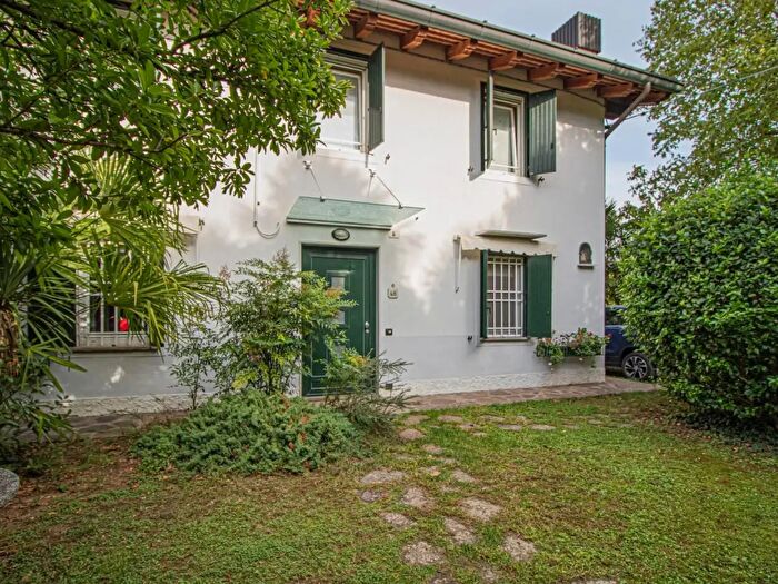 Casa con 6 locali in vendita in Via Baldasseria Alta, Udine