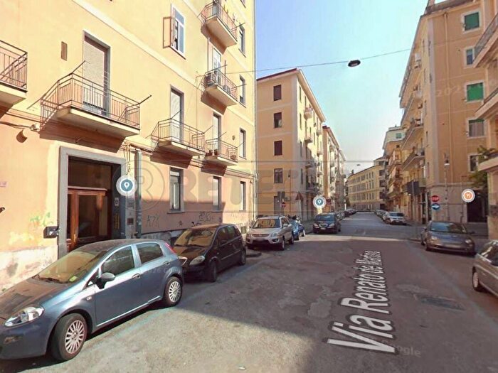 Appartamento con 5 locali in affitto in via renato de martino, Torrione, Salerno