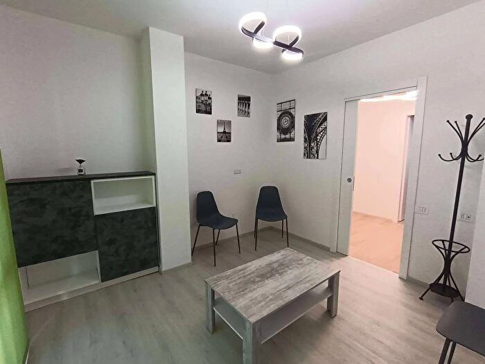 Appartamento con 5 locali in vendita in Viale Milano Sondrio Sondrio, Sondrio