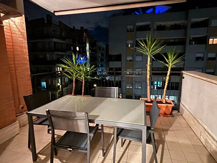 Appartamento quadrilocale in affitto in Via Tolosa, Torrino, Roma
