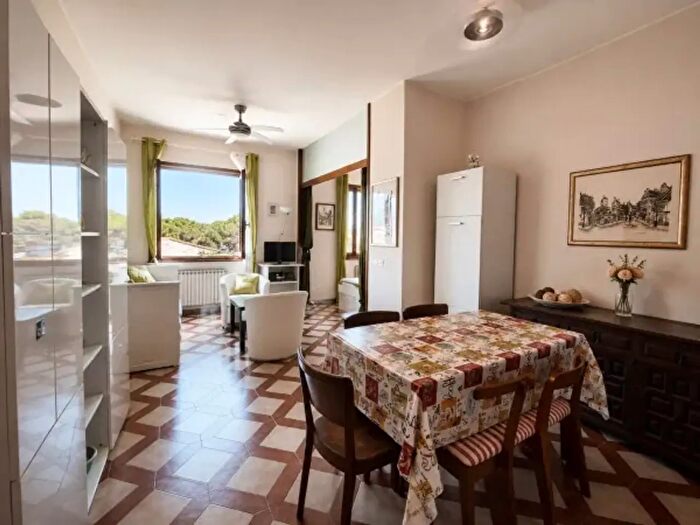 Appartamento bilocale in vendita in Via delle Ginestre, Varazze