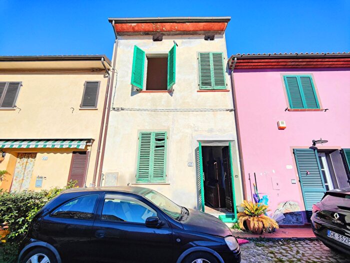 Casa con 5 locali in vendita in Via Caduti della Libertà, Vecchiano