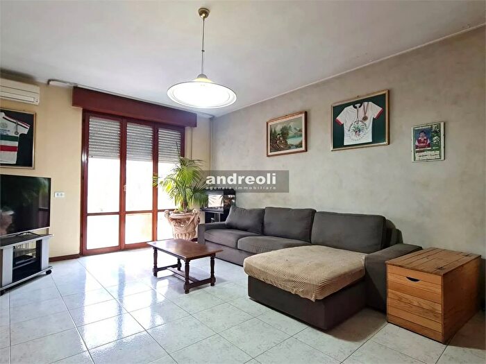 Appartamento con 5 locali in vendita in Jesi Coppi, Jesi