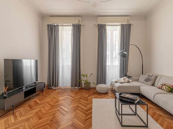 Appartamento quadrilocale in affitto in Via Francesco Vigano', Garibaldi Corso Como, Milano