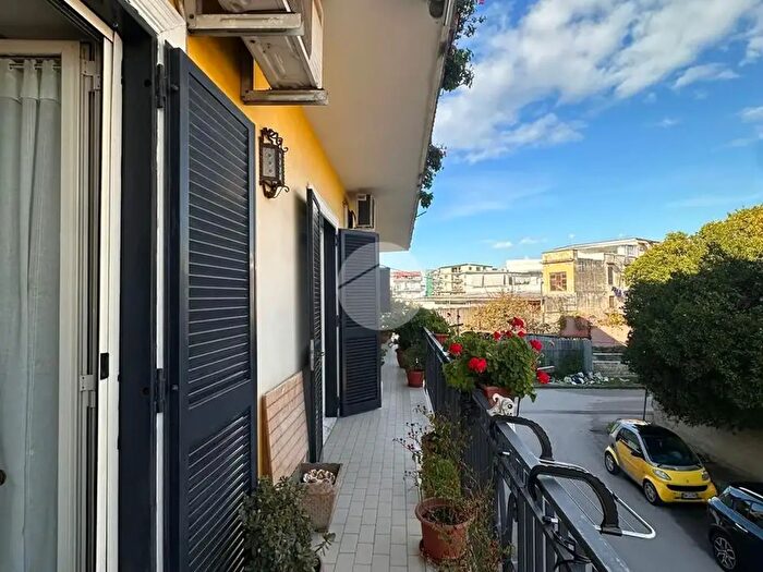 Appartamento quadrilocale in vendita in Via Diaz, Cardito