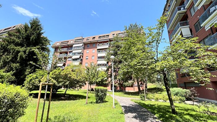 Appartamento bilocale in vendita in Via Matteotti, Assago