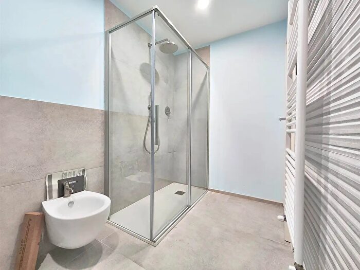 Appartamento quadrilocale in vendita in Via Verdi, Siena