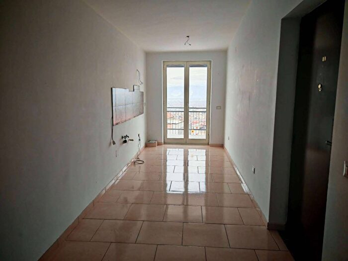 Casa trilocale in affitto in via santa maria delle grazie a castello, Somma Vesuviana