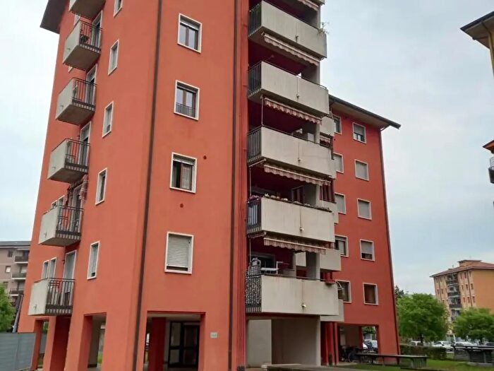 Appartamento con 5 locali in affitto in Via Pitagora a, Verona