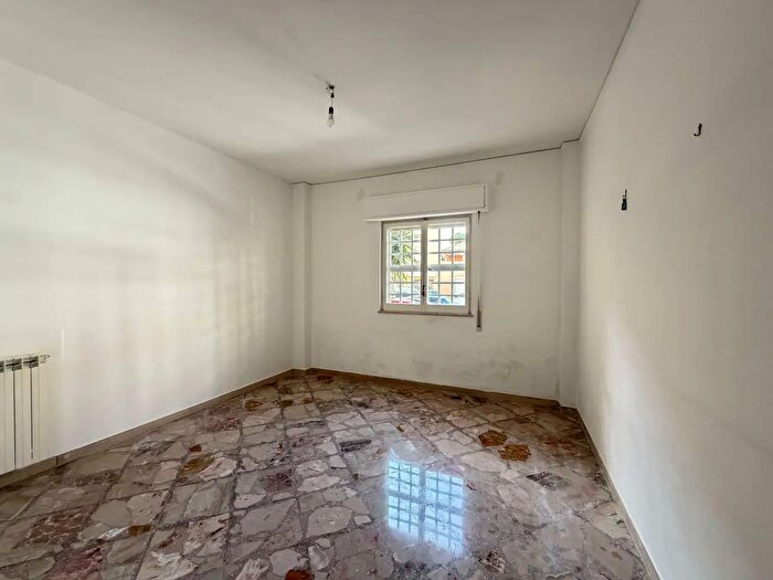 Appartamento con 5 locali in vendita in Palermo