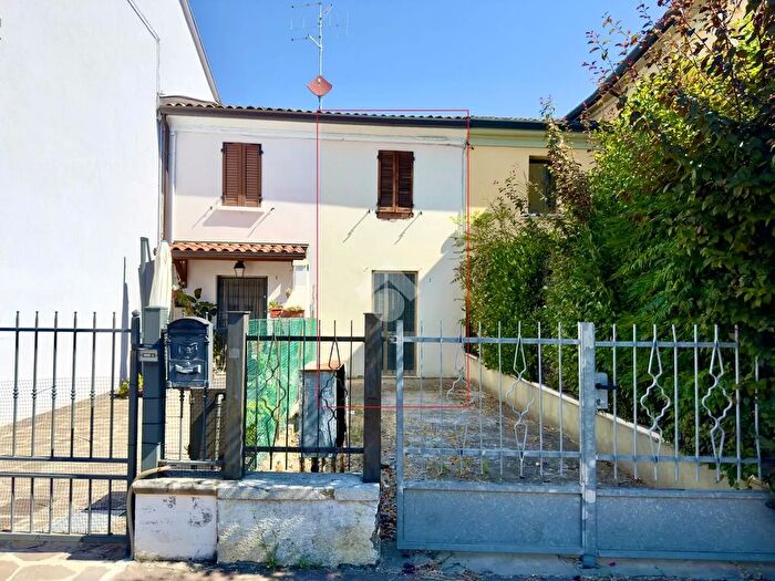 Casa trilocale in vendita in Via Gramsci, San Mauro Pascoli