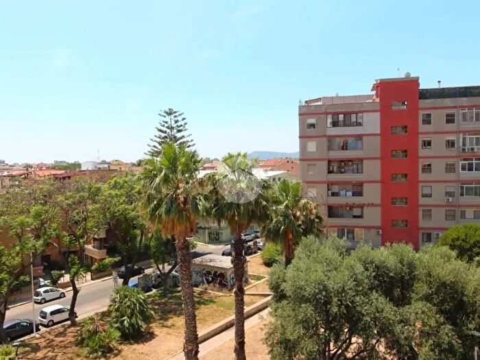 Appartamento trilocale in vendita in Via Filippo Turati, Quartu Sant'Elena