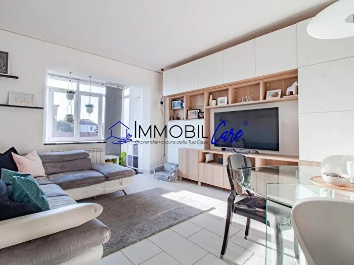 Appartamento quadrilocale in vendita in Livorno