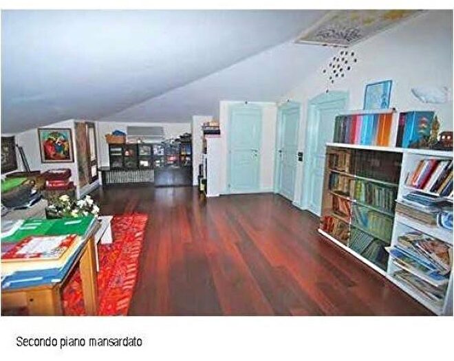 Casa con 6 locali in vendita in Coriano