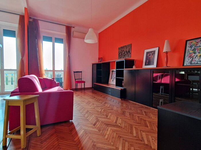 Appartamento bilocale in affitto in Piazza Sire Raul, Casoretto, Milano