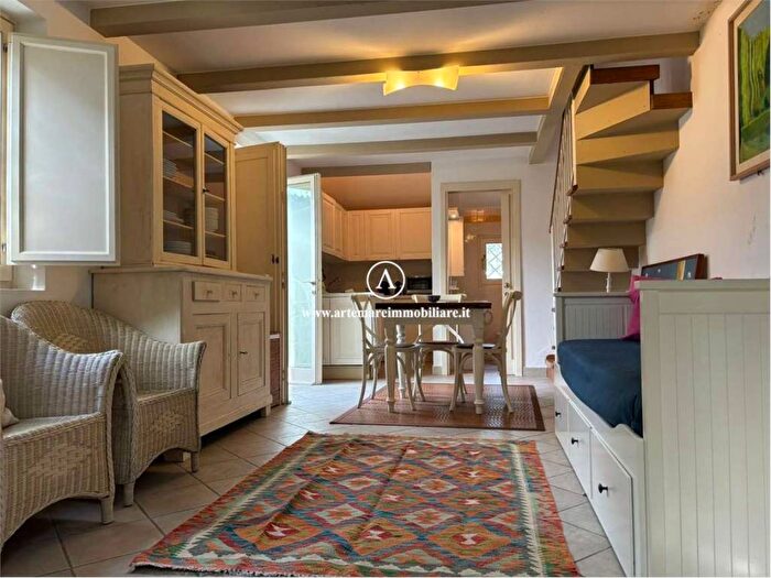 Appartamento bilocale in affitto in via colombo, Roma Imperiale, Forte dei Marmi