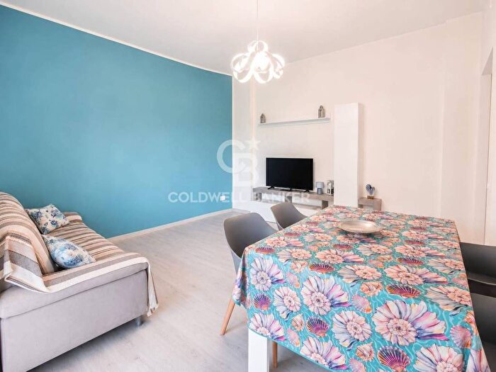 Appartamento trilocale in affitto in Viale Andrea Doria, Lido di Tarquinia, Tarquinia