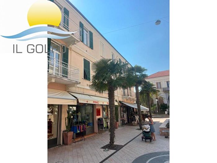 Appartamento bilocale in affitto in Via Giuseppe Canepa, Centro, Diano Marina