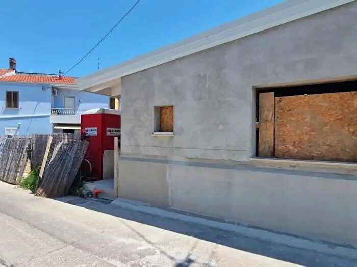 Casa bilocale in vendita in Via Tamigi, Montesilvano