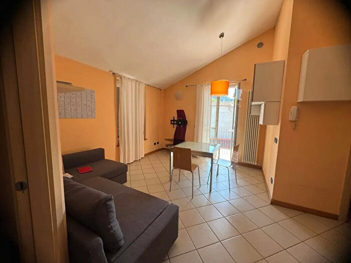 Appartamento quadrilocale in affitto in Via Orsi, Villanova Mondovi'