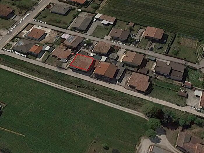 Casa in vendita in Rossano Veneto Via Marangon, Rossano Veneto