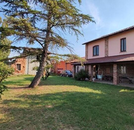 Casa con 5 locali in vendita in Strada per Muradello, Pontenure