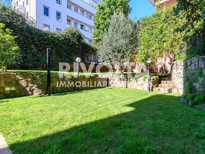 Appartamento trilocale in affitto in Via dei Monti Parioli, Roma