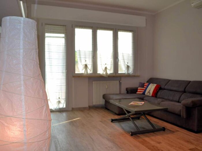 Appartamento trilocale in affitto in Viale Milano, Milano Marittima, Cervia