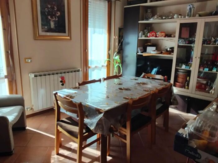 Appartamento quadrilocale in vendita in Via Contea, Rufina
