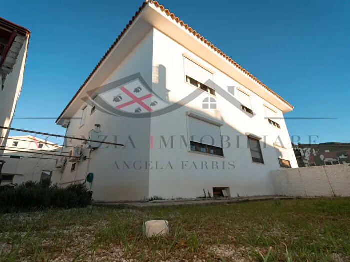 Casa con 8 locali in vendita in Torpe