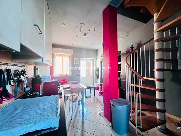 Casa bilocale in vendita in Via Palasio, Credera Rubbiano