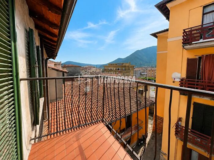Appartamento trilocale in vendita in Via Italia, Villa Carcina