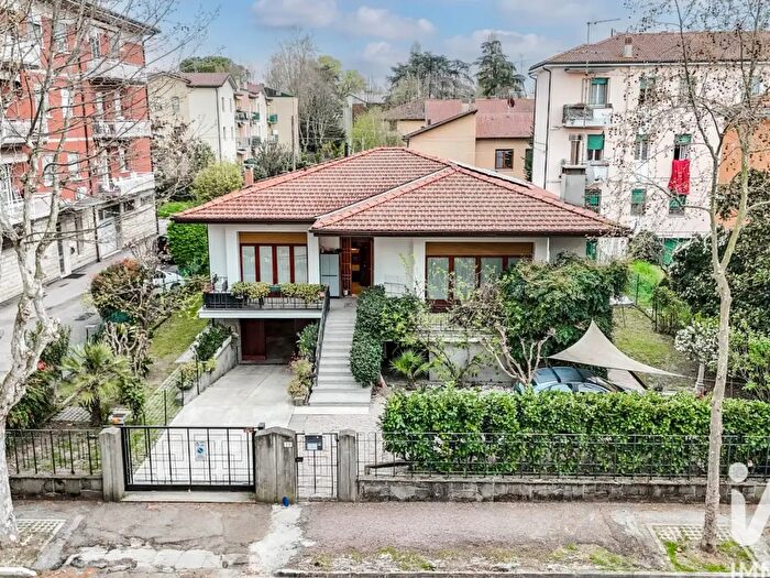 Casa quadrilocale in vendita in Via Antonio Gramsci, Budrio