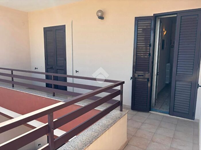 Casa quadrilocale in vendita in Via Giuseppe Garibaldi, Alezio