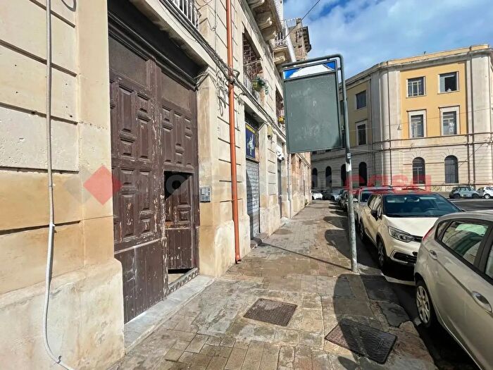 Appartamento bilocale in vendita in Via Alessandro Rizza, Siracusa
