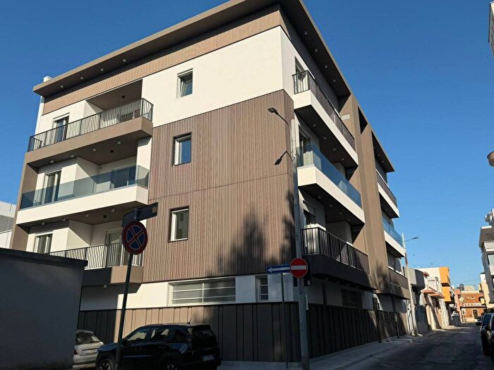 Appartamento trilocale in affitto in Via Nazario Sauro, Modugno