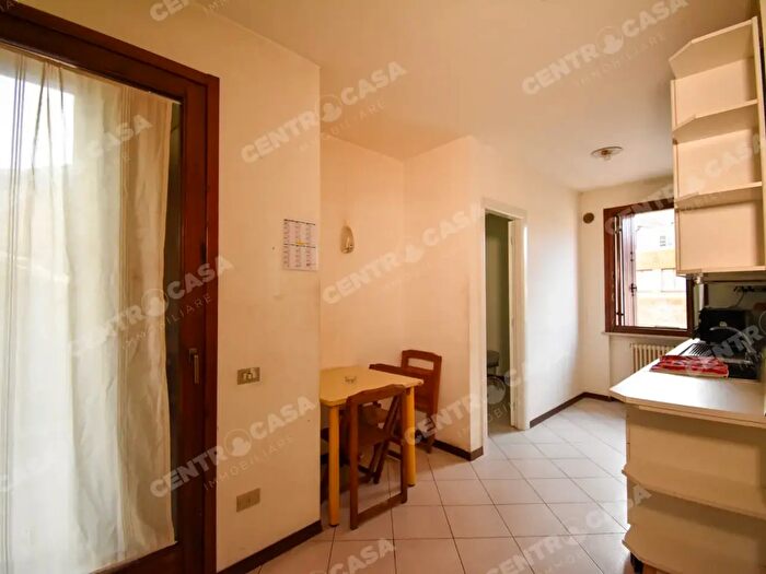 Appartamento bilocale in vendita in Via Disciplina, Legnago