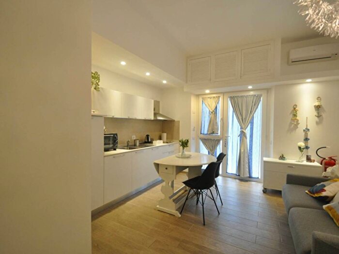 Appartamento monolocale in affitto in Via dello Zampino, Colli, La Spezia